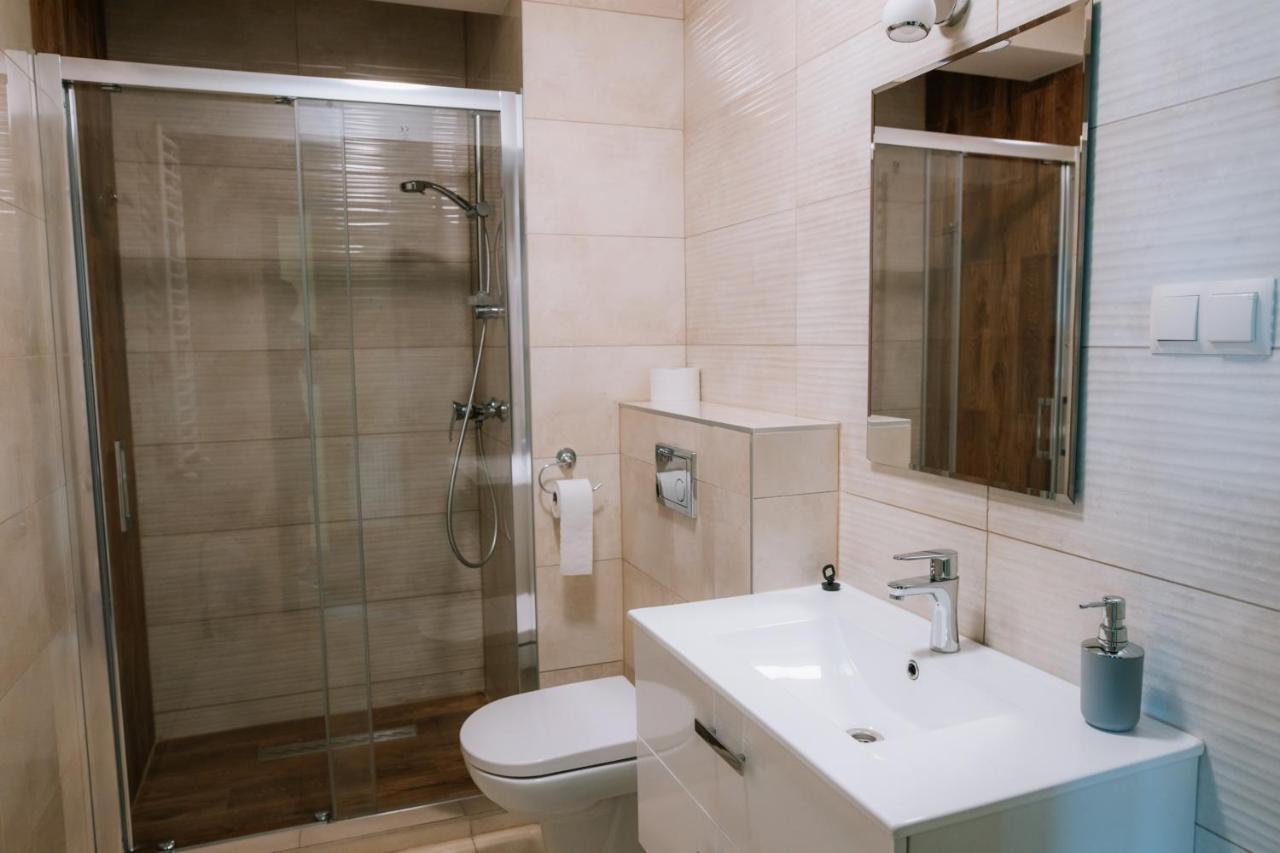Kasztelan Hotel Krosno Buitenkant foto